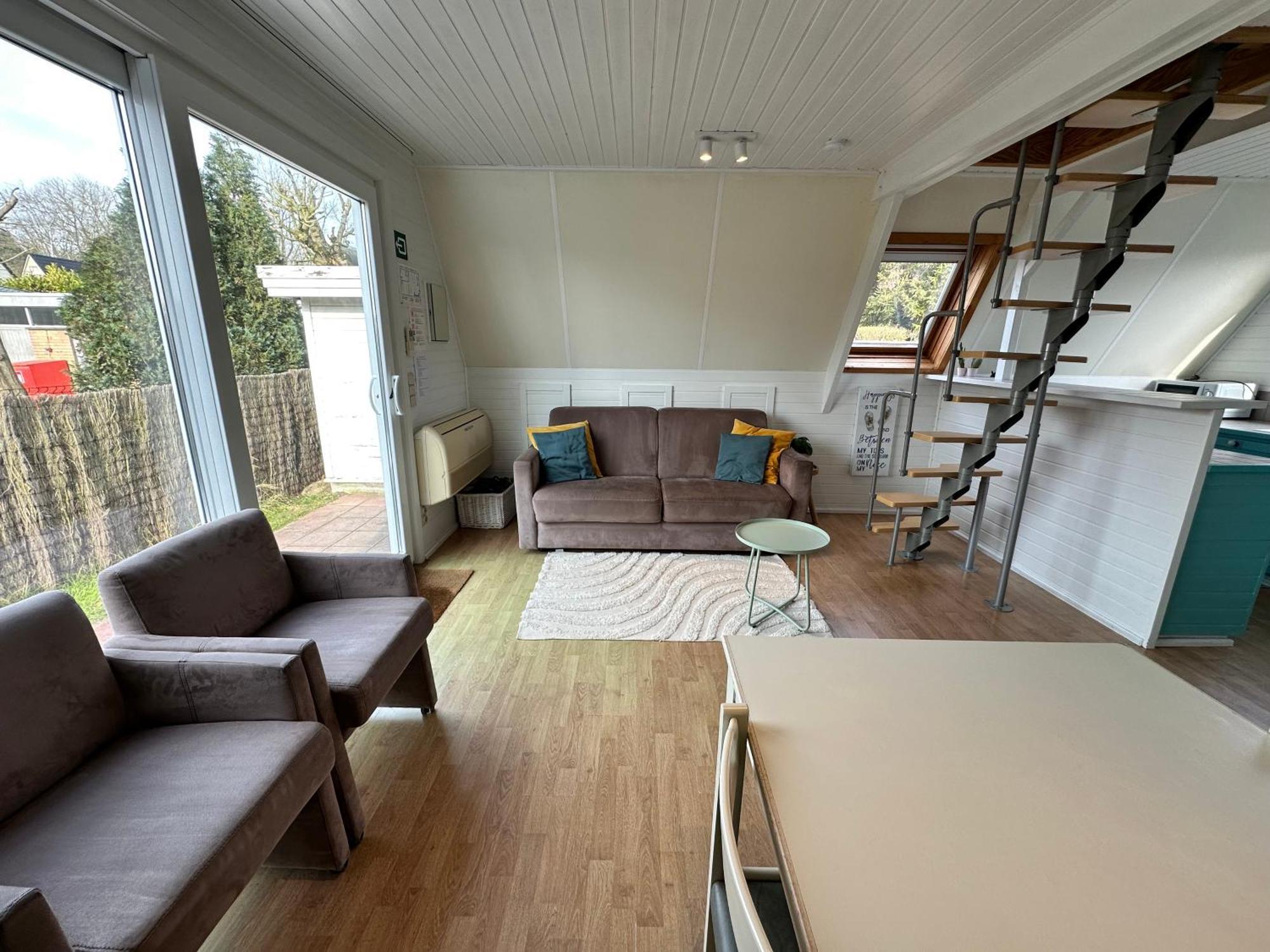 Gezellige Chalet In Nieuwpoort - Opkuis Inbegrepen In De Prijs Oostduinkerke Exteriör bild